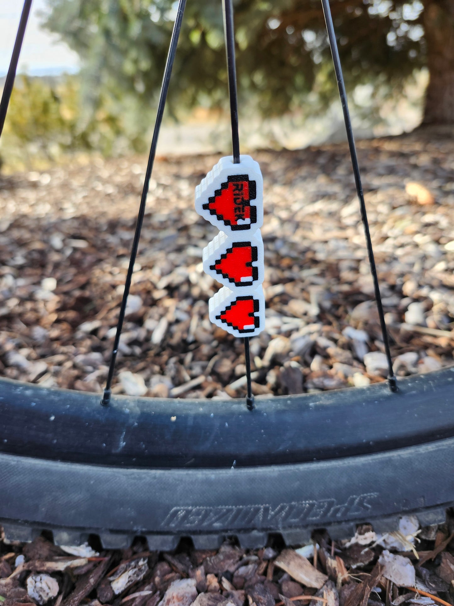 Spoke Clip - Retro Heart Bar