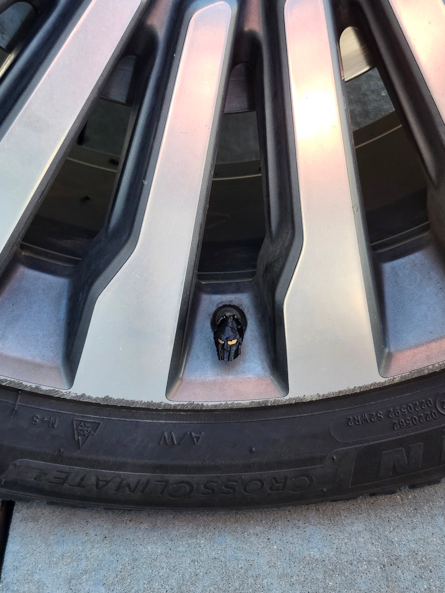Vehicle Cap - Gladiator Helmet