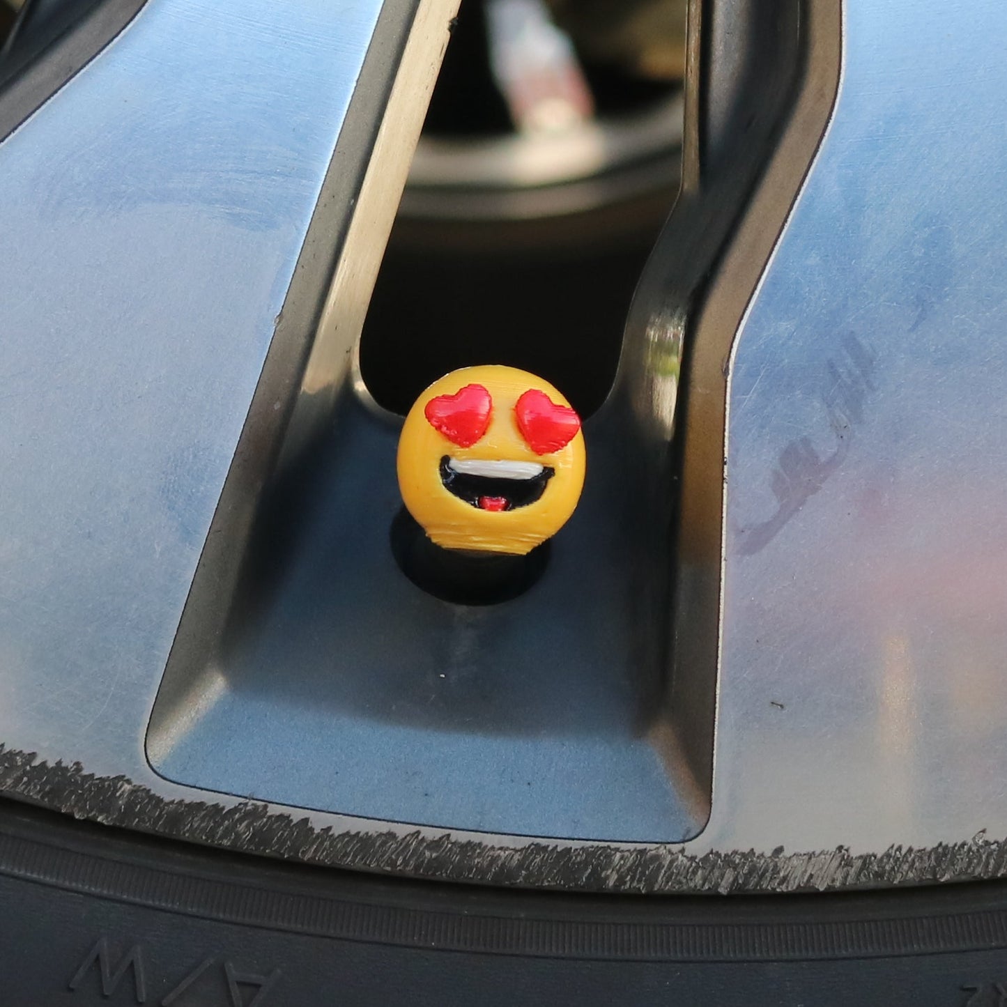 Premium Vehicle Cap - Heart Eye Emoji
