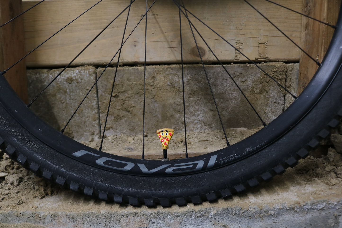Premium Valve Cap - Pizza