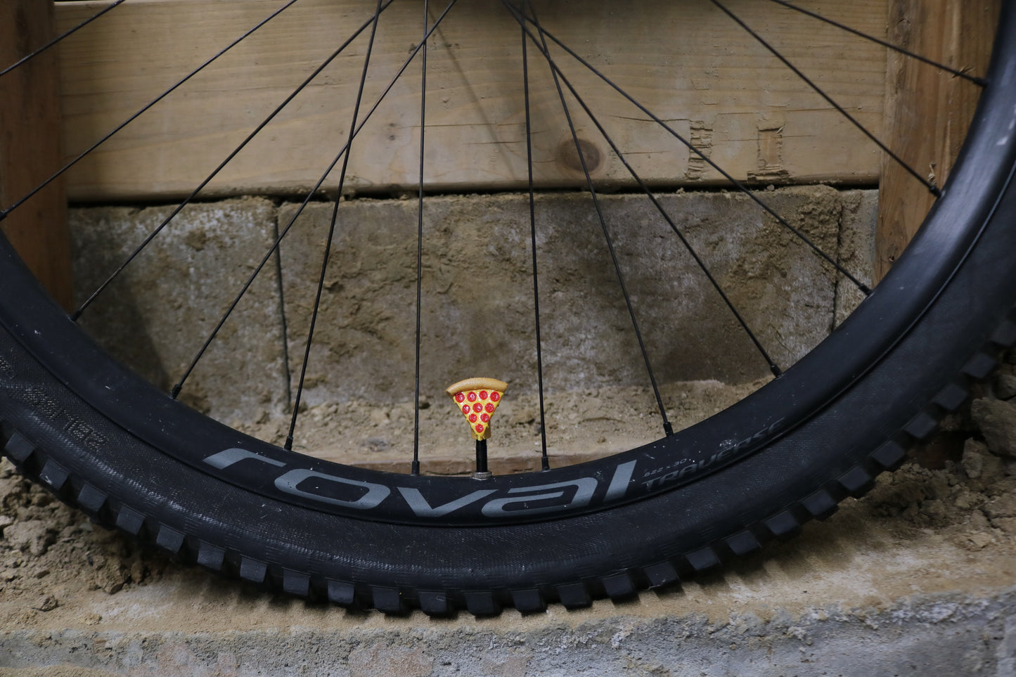 Premium Valve Cap - Pizza