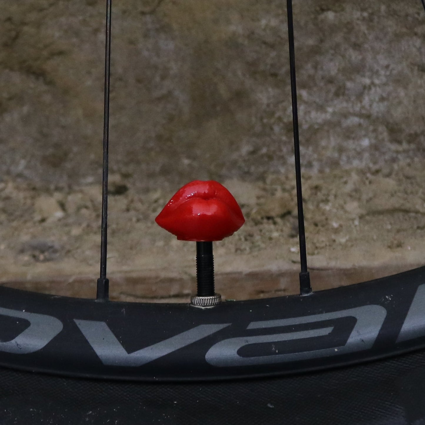 Premium Valve Cap - Lips