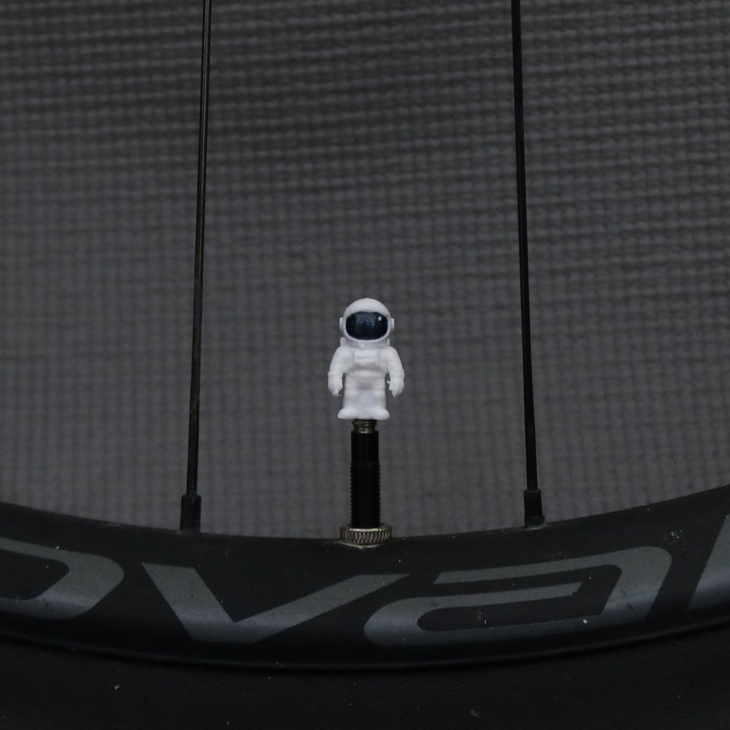 Mini Valve Cap - Astronaut