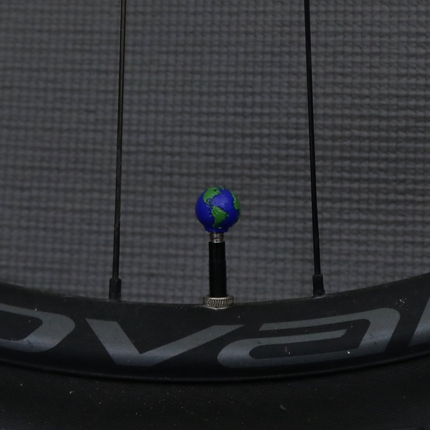 Mini Valve Cap - Globe