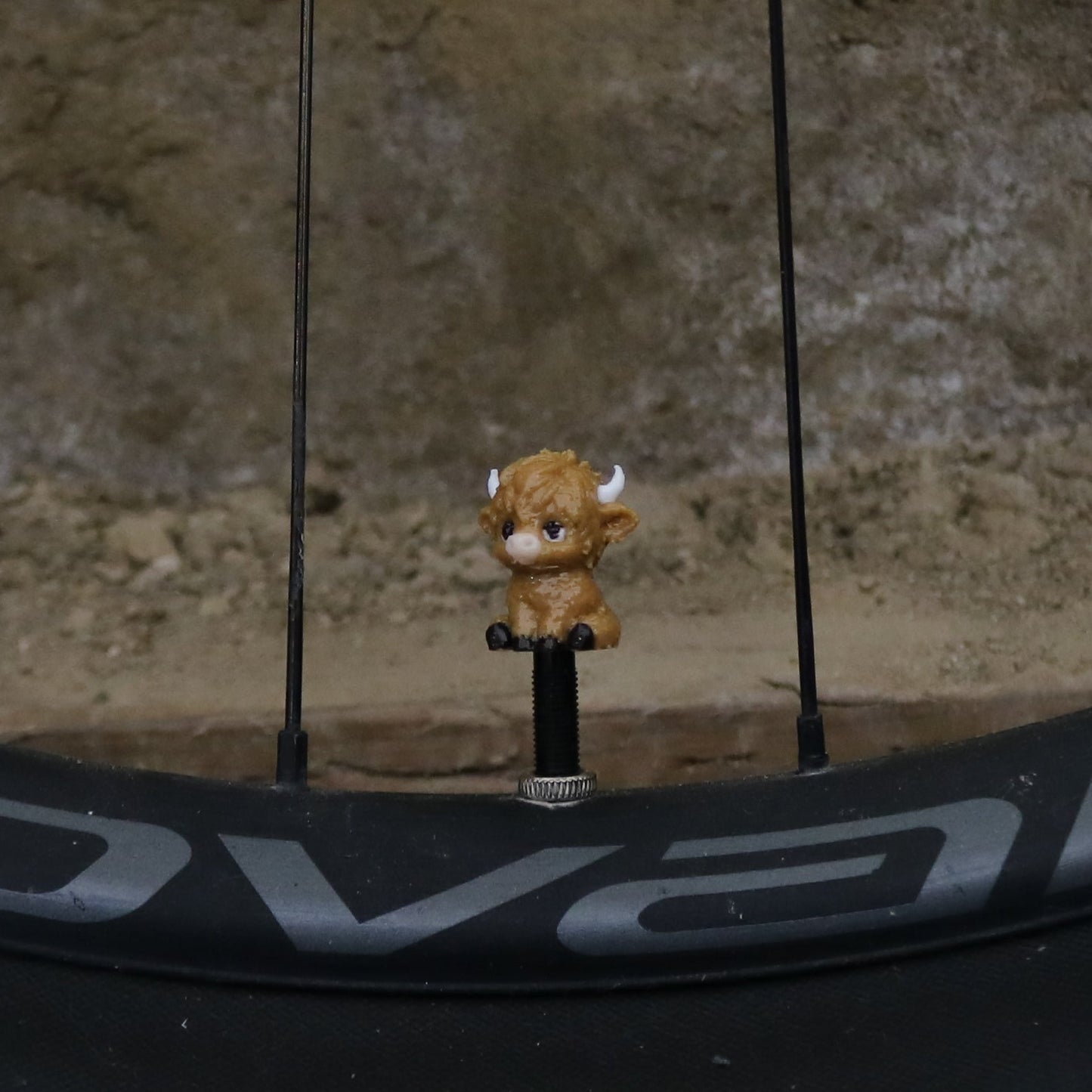 Premium Valve Cap - Highland Cow