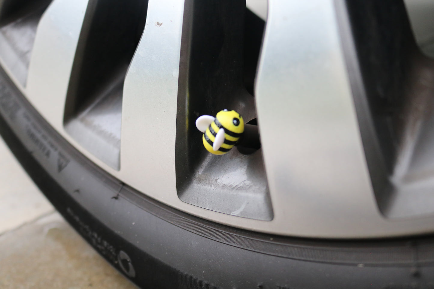 Premium Vehicle Cap - Bee