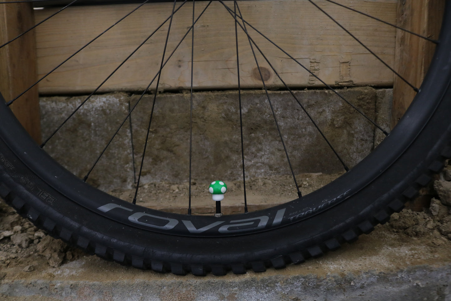 Premium Valve Cap - Green Mushroom