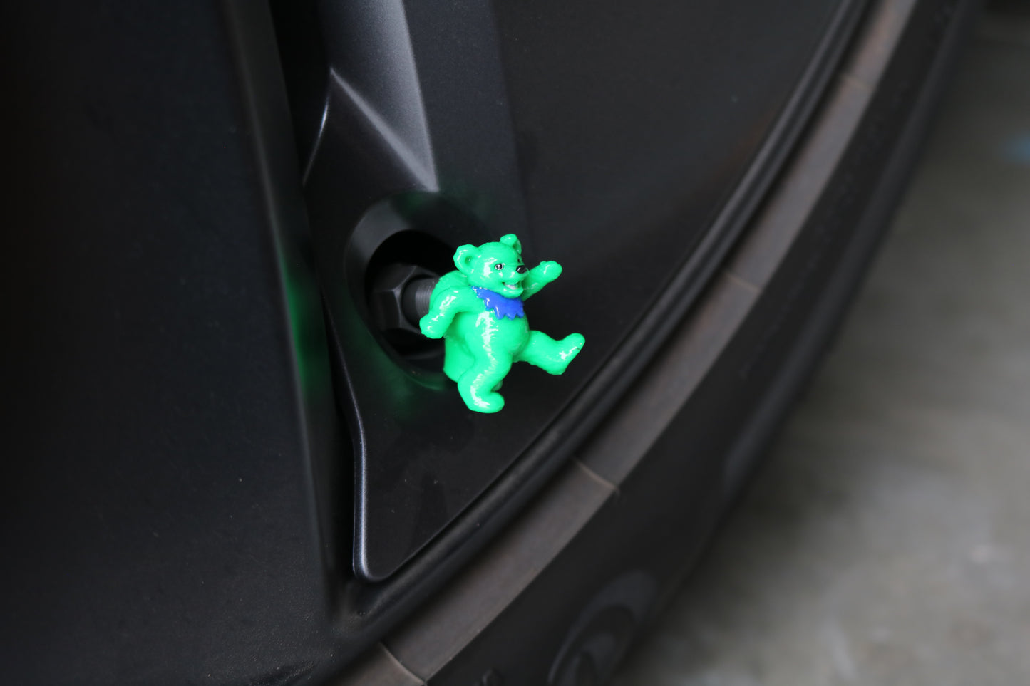 Premium Vehicle Cap - Dancing Bear