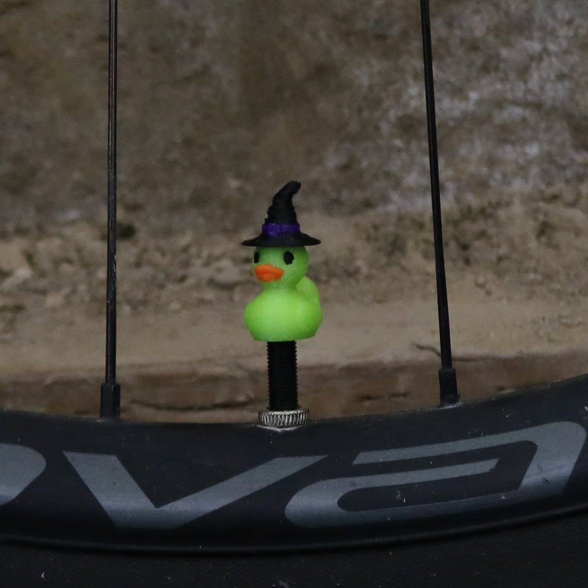 Valve Cap - Colored Ducks