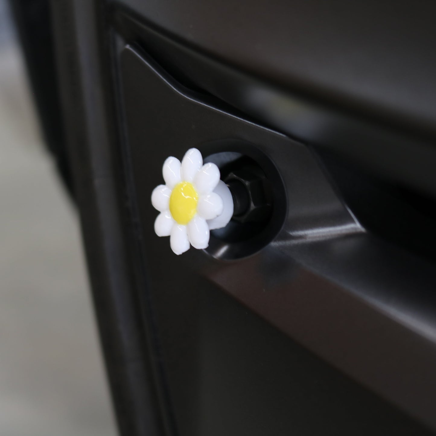Premium Vehicle Cap - Daisy