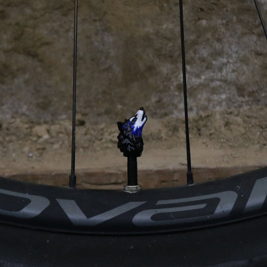 Premium Valve Cap - Howling Wolf